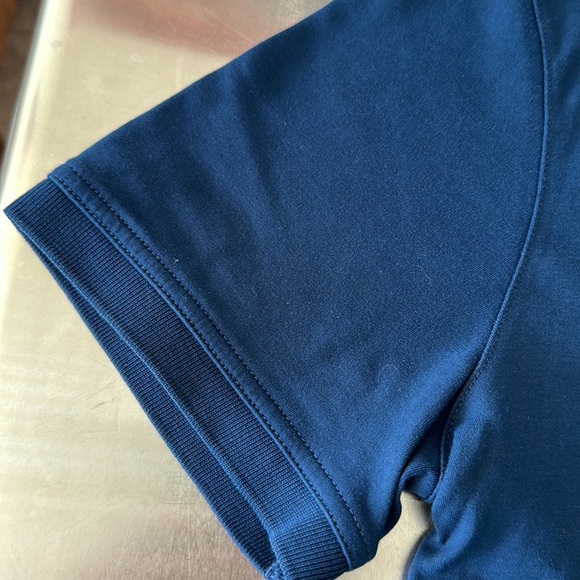 Banana Republic Slim fit/tall navy blue polo shirt. - Picture 2 of 3